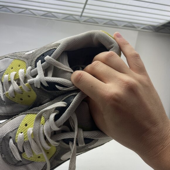 Nike Air Max 90 Premium Retro Trainers, size 6Y US 307793 046 - Picture 7 of 13